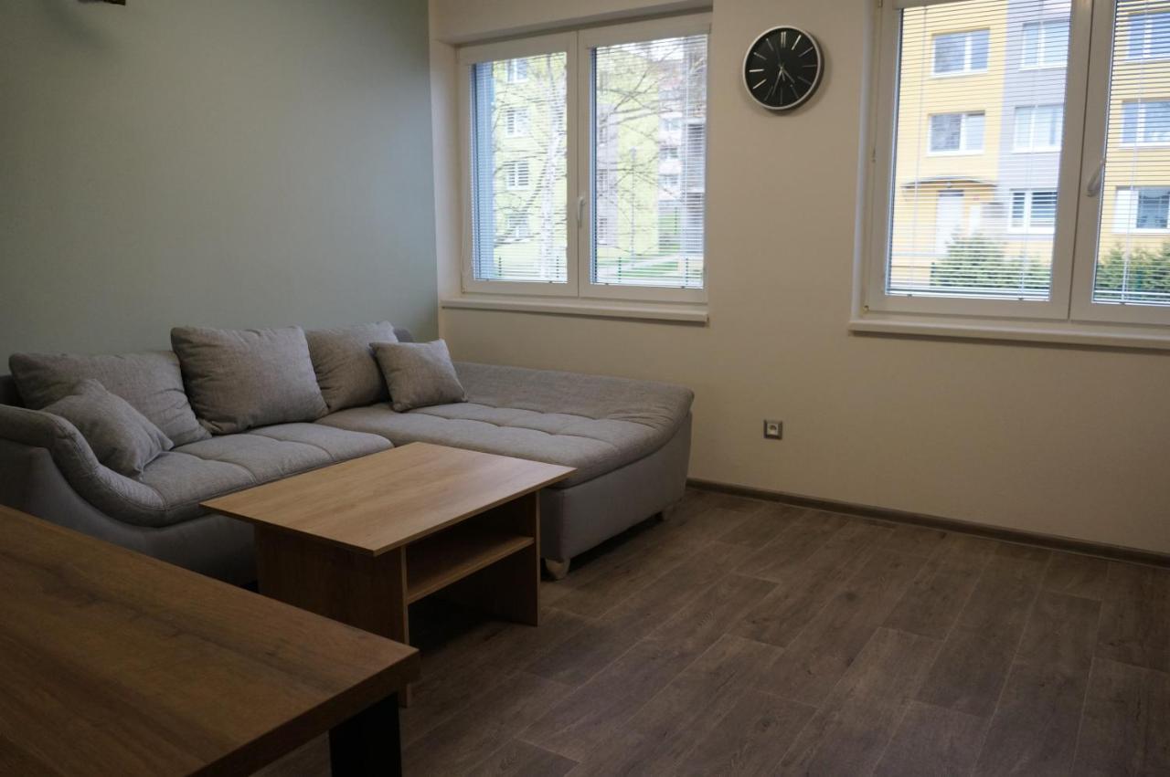 شقة Rezidence Belehradska موست المظهر الخارجي الصورة